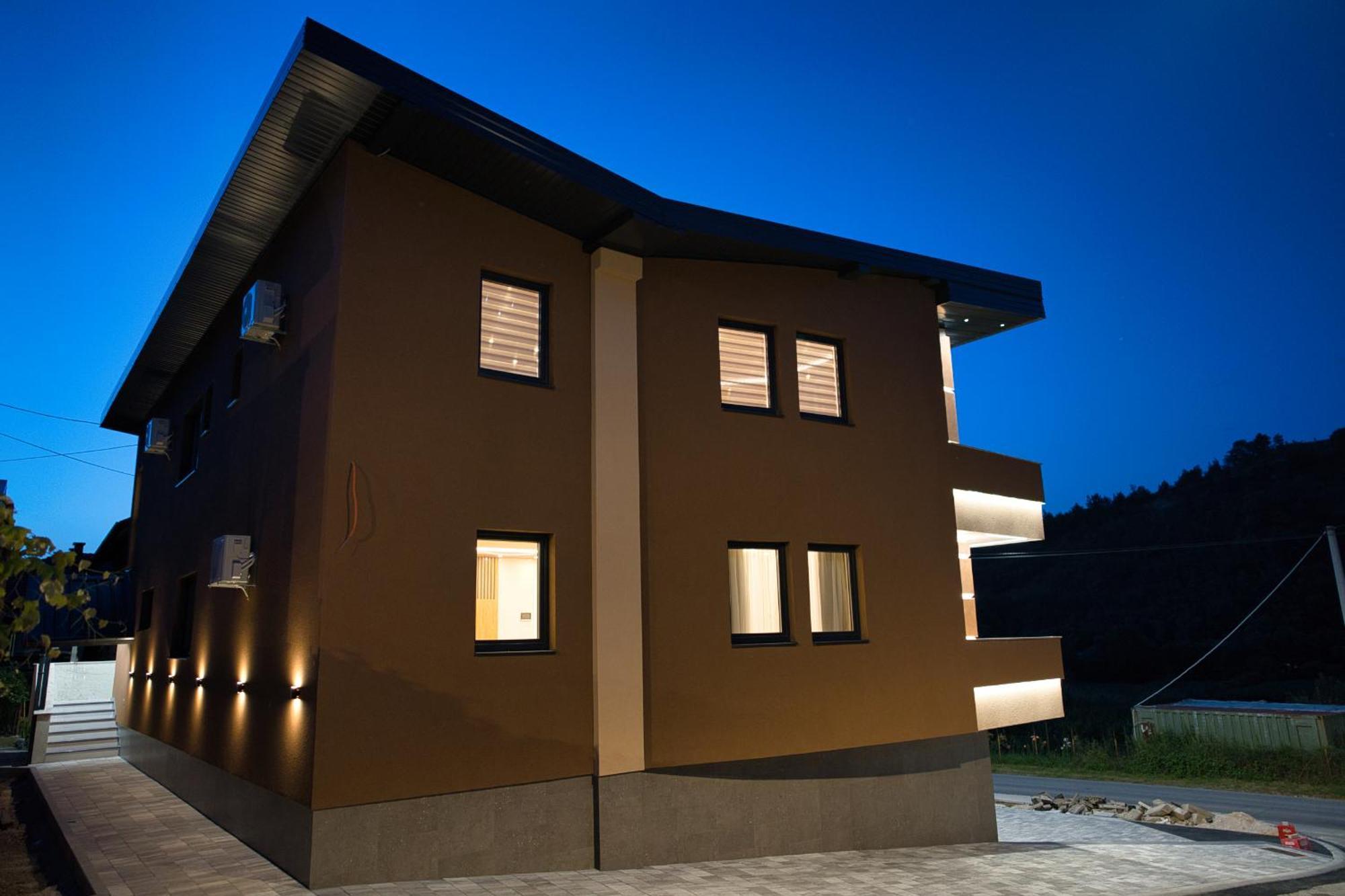 Sm Exclusive Apartments Visoko Ngoại thất bức ảnh