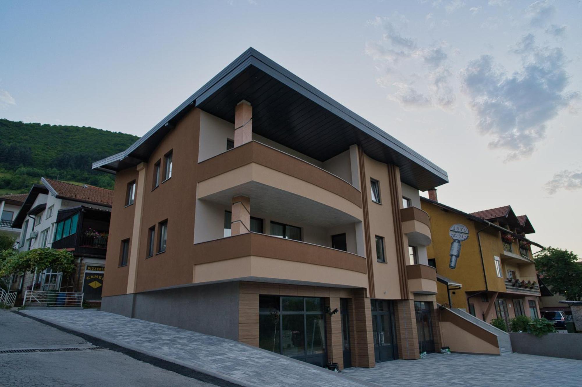 Sm Exclusive Apartments Visoko Ngoại thất bức ảnh